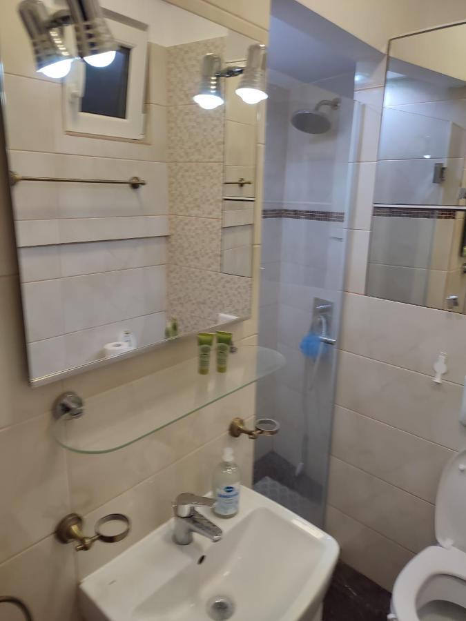 Accommodation Ateneu Palace บูคาเรสต์ ภายนอก รูปภาพ